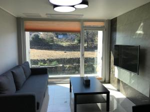 Jeju Teracehill Pension