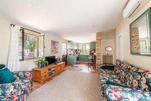 Quinta Aida Cottage and B&B Suites