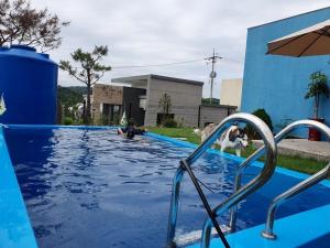 Yeoncheon Jjongi and Mary Pet Friendly Pension