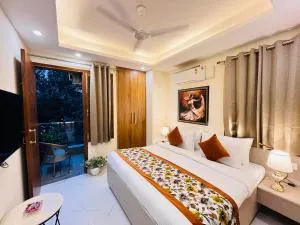 Hotel Ivaan Homes opposite to Iskcon Temple East of Kailash New Delhi - Kalkaji Devi