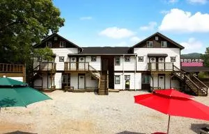 Cheongju Okhwadaestory Pension - Cheongju