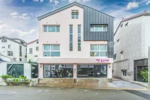 Yeonhuijae Pool Villa Private Beomeo Branch - Yangsan