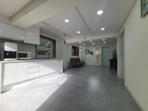 Jeonju Kkol Guest House - Iksan