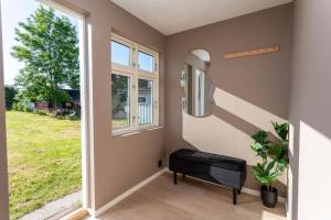 2 bedroom appartment - walking distance to the Technology Park, City Center & Uni - Fully furnished