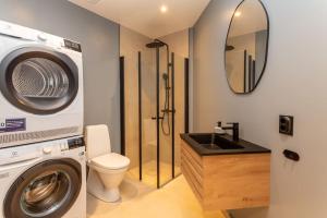 2 bedroom appartment - walking distance to the Technology Park, City Center & Uni - Fully furnished