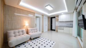 Gapyeong Refresh Pension Spa, Private House