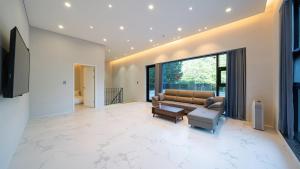 Gapyeong King Kong Kids Pool Villa B