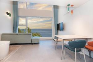 Donghae aeodalari pension