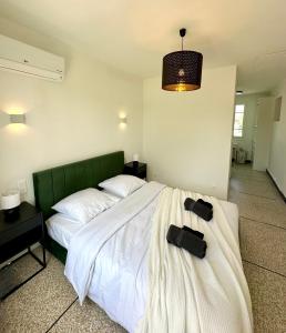 Villa de Standing au Calme Absolue avec Piscine, Clim, Wi-Fi