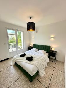 Villa de Standing au Calme Absolue avec Piscine, Clim, Wi-Fi