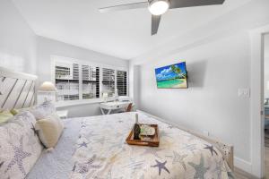 Cabana-style condo in Anglers Cove with pools and spas