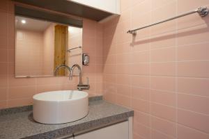 Da Pension to Stay at Jeju Fisheries