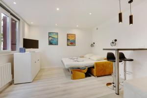 Joli studio - Buttes-Chaumont