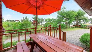 Taean loghouse pension