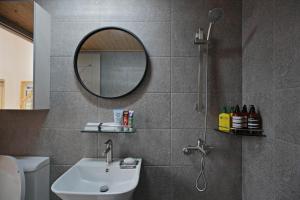 Gyeongju Daon Kids Poolvilla