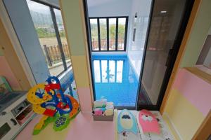 Gyeongju Daon Kids Poolvilla