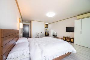 Wando Love You Pension