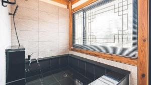 Gyeongju Ojae Hanok Pool Villa