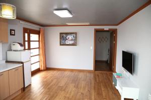 Hongseung namdanghill pension