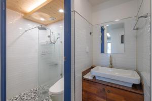 Namhae Boolgeun Noeul Pool Villa