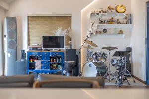 Namhae Boolgeun Noeul Pool Villa