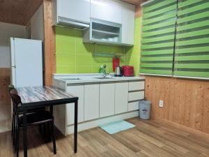 Jirisan Bonjour Pension