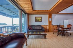 Taean Rainbow Pension