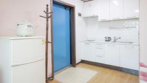 Anmyeondo Bbalgang Pension