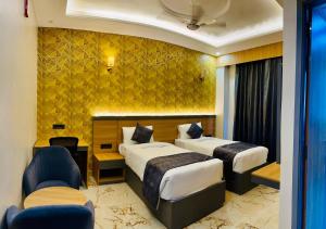 The Grand Oasis Hotel & Resort I Near India Expo Mart