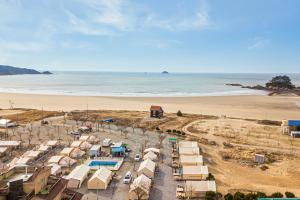 Taean Hakanpo Naro Glamping Camping