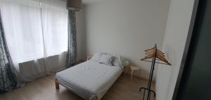 LFA - 169 - La maison du coin