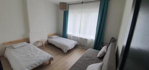 LFA - 169 - La maison du coin