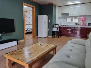 Goesan Joryeong Pension