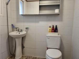 Goesan Joryeong Pension