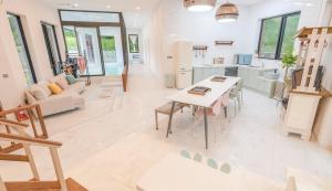 Yeosu Pyeongsari 85-7 Kids Pool Villa