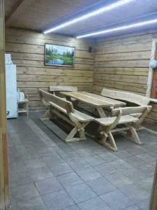 Pirtis su kubilu ant ežero kranto Birvarelax - Sudervė