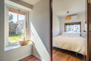 Jeju Sagyaeoreum Dockchae