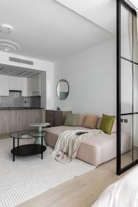 Studio apartment MeDoRe Tower