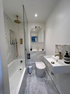 Stunning 2 bed apartment Fulham