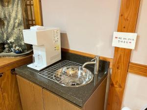 Suncheon Sumiyeonga Hanok Private House