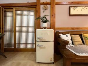 Suncheon Sumiyeonga Hanok Private House