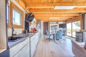 Chalet Les Pieds Dans Leau