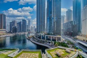 ShoresInn - Mesmerizing Waterfront in Dubai Marina