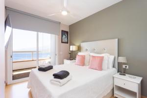 Home2Book Breathtaking Ocean Views Apt, Tabaiba