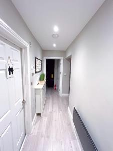 Stylish 2 Bed Apt in Watford - Monthly Stays