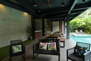 Lambana Villa - Casa Tropica Modern Villa