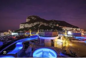 Ocean Spa Plaza Luxury Suite - 直布罗陀 Ocean Spa Plaza Luxury Suite - 直布罗陀