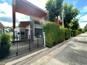 2 BR Modern Pool Villa Chalong