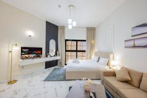 Comfortable Studio With Dubailand Vibes