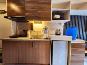 Studio - Sleeps 4 - Pets - Smoking - Wifi